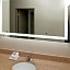 Holiday Inn Express Hotel & Suites Farmington