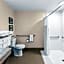 Comfort Inn & Suites Heath