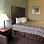 Pearsall Inn and Suites