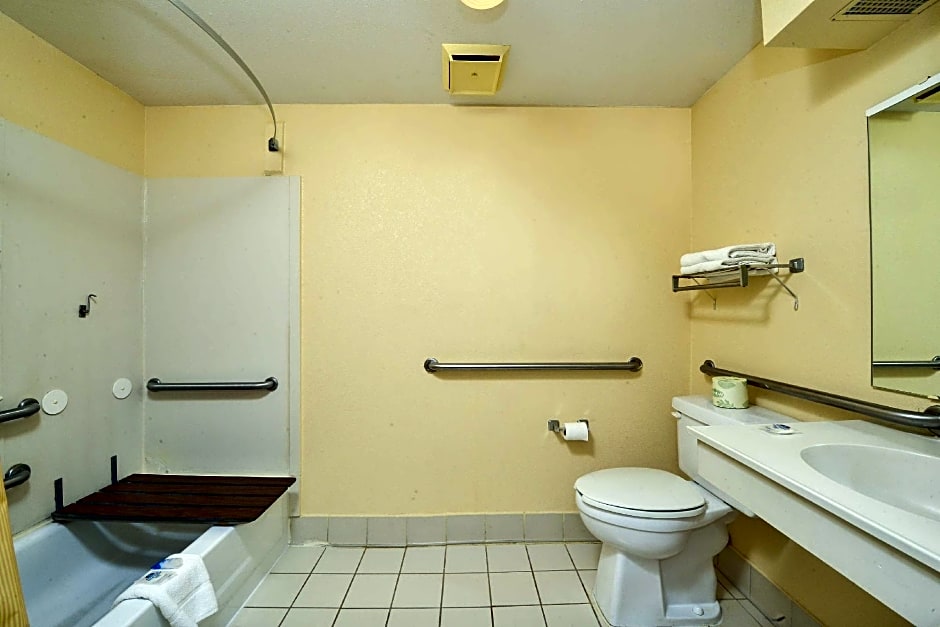 Americas Best Value Inn Evansville