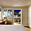 Days Inn by Wyndham Maui Oceanfront