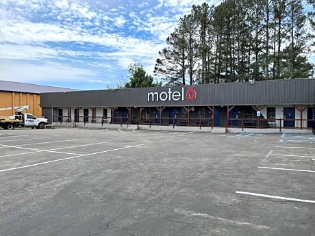 Motel 6 Cordele, GA