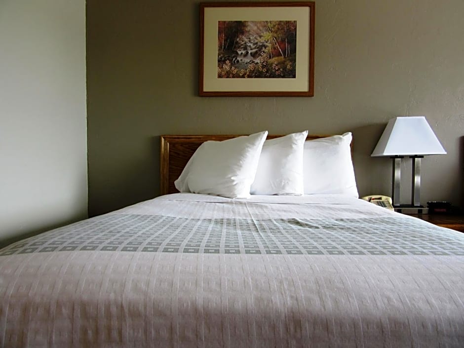 White Buffalo Hotel