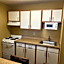 HomeTowne Studios & Suites by Red Roof Greensboro