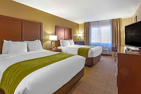 2 Queen Beds, Nonsmoking, Accessible