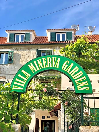 Luxury Villa Minerva Gardens