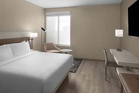 King Room - Hearing Accessible