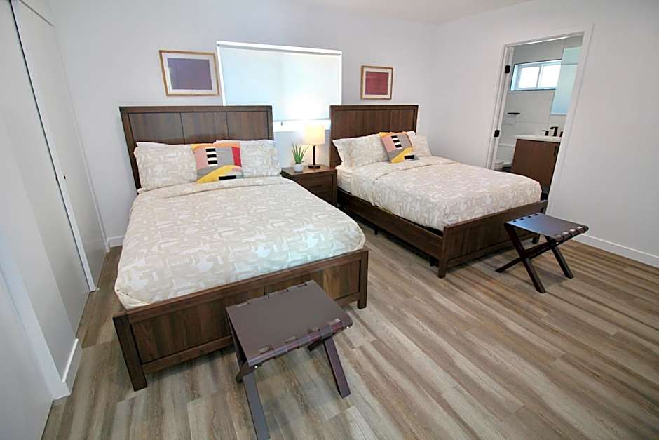 Los Angeles 3BR Villa Suites with Free Parking