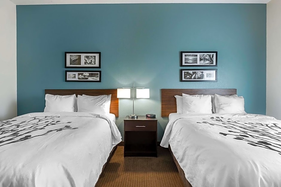 Sleep Inn & Suites West Des Moines near Jordan Creek