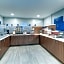 Holiday Inn Express Hotel & Suites Richmond