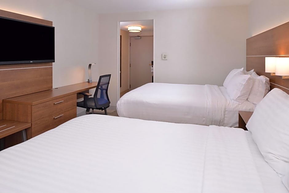 Holiday Inn Express Palm Desert