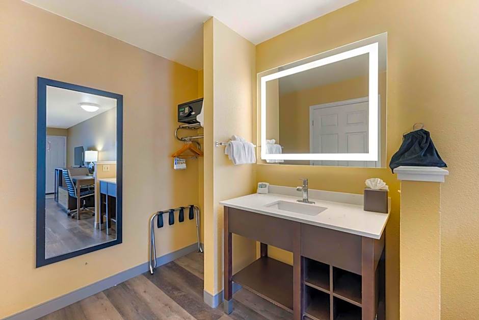 Best Western Fallon Inn & Suites