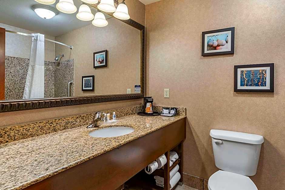 Comfort Inn & Suites Lincoln City