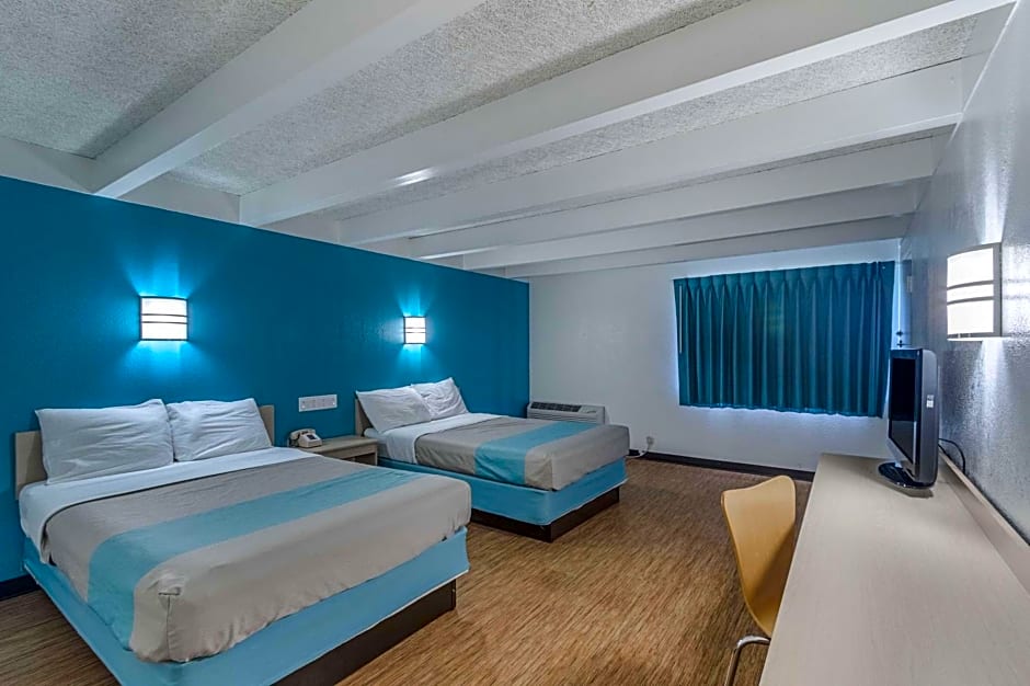 Motel 6-Kokomo, IN