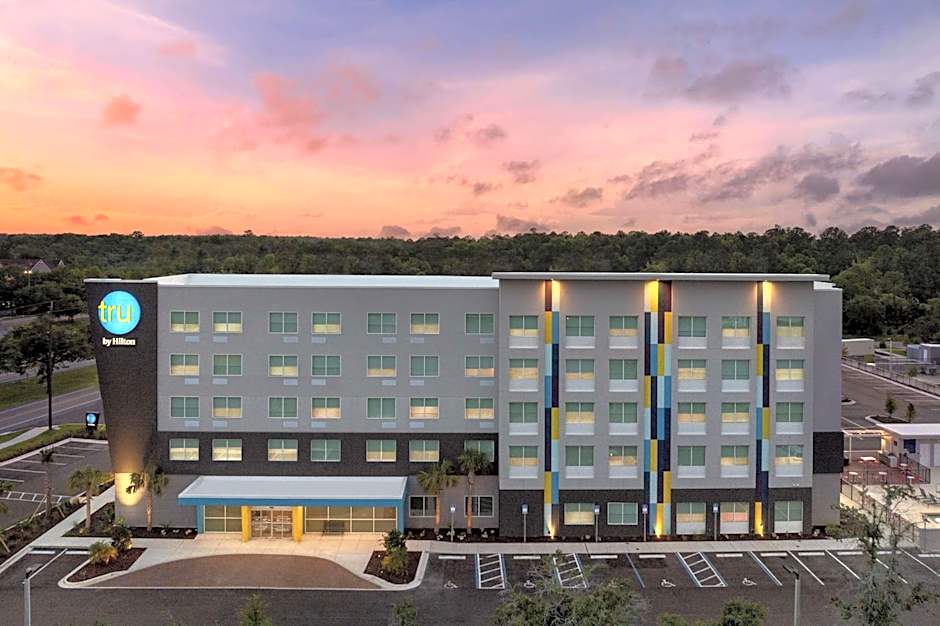 Tru by Hilton Jacksonville Airport I-95