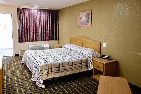 King Room - Non-Smoking