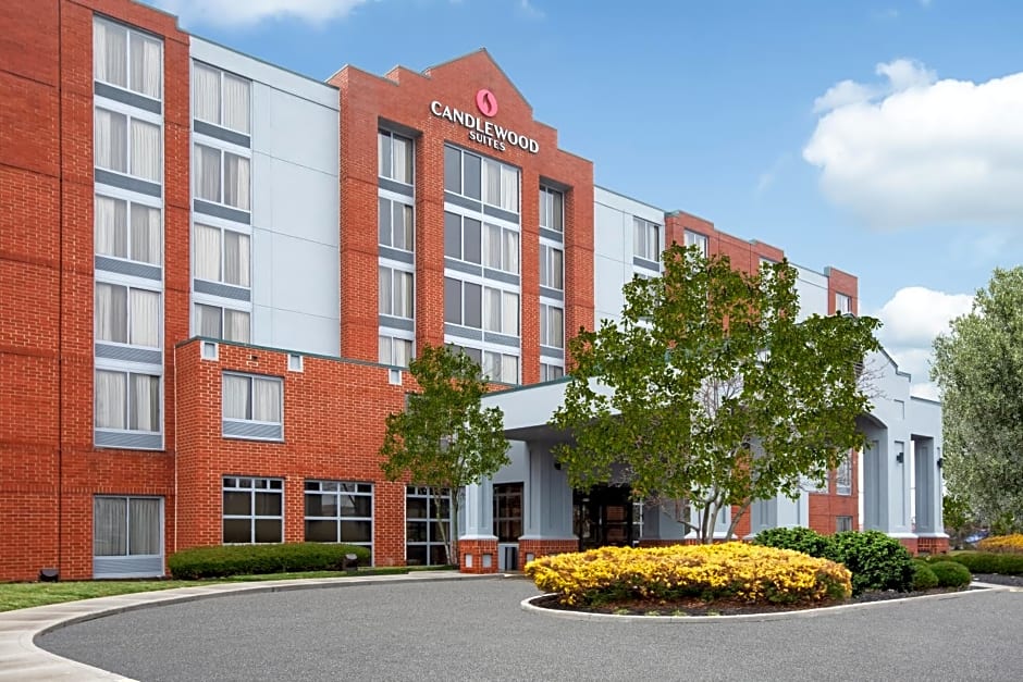Candlewood Suites - Cincinnati Northeast - Mason, an IHG Hotel