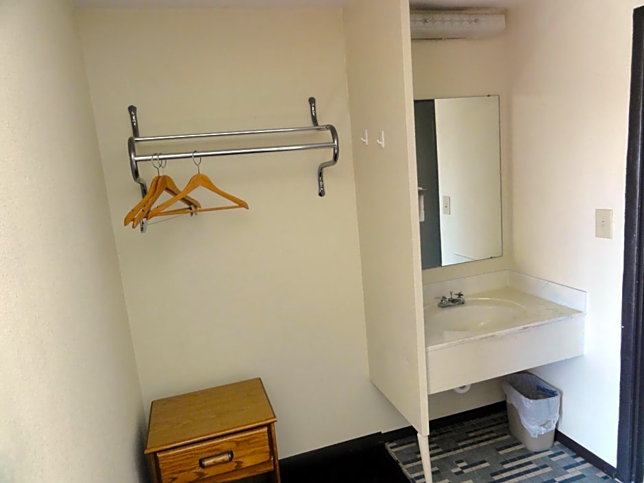 Budget Inn Selma