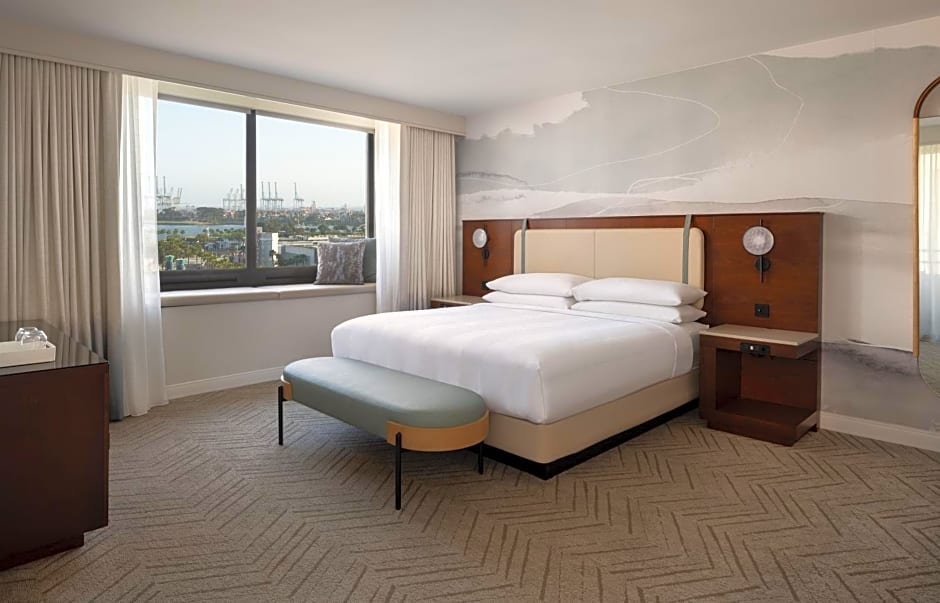 Marriott Long Beach Downtown