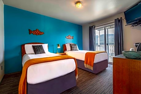 Standard with 2 Single Beds