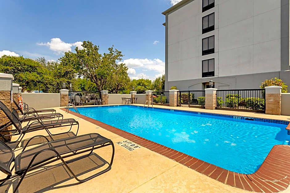 Best Western Plus Sugar Land/Stafford