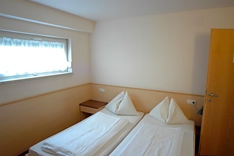 Pension Weber GmbH - Alojamientos en VIENA