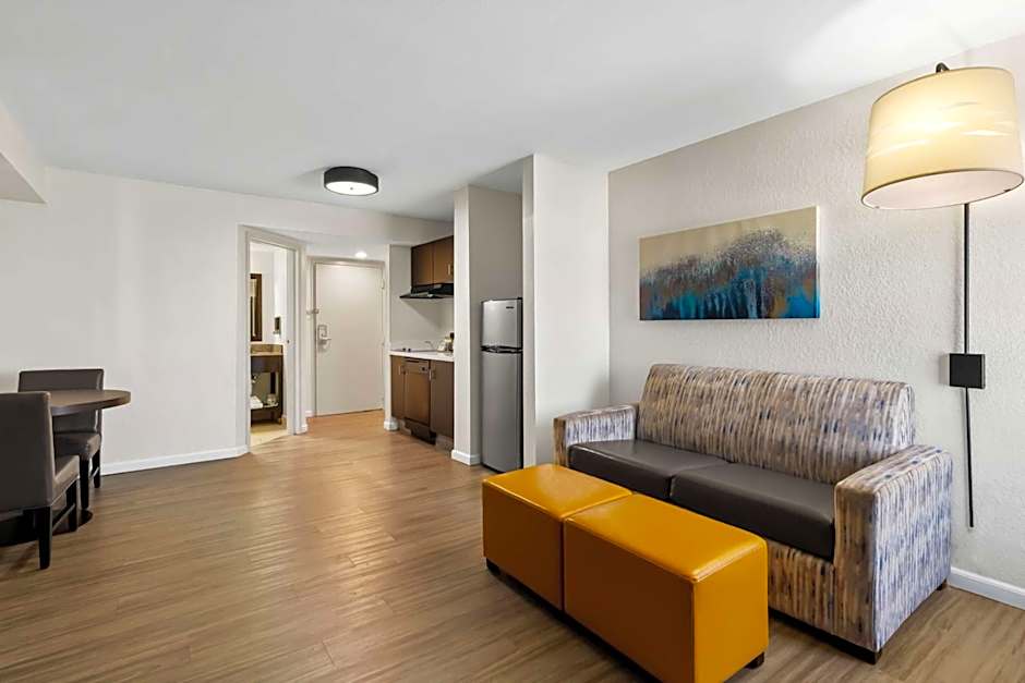 Sonesta Essential NW Houston