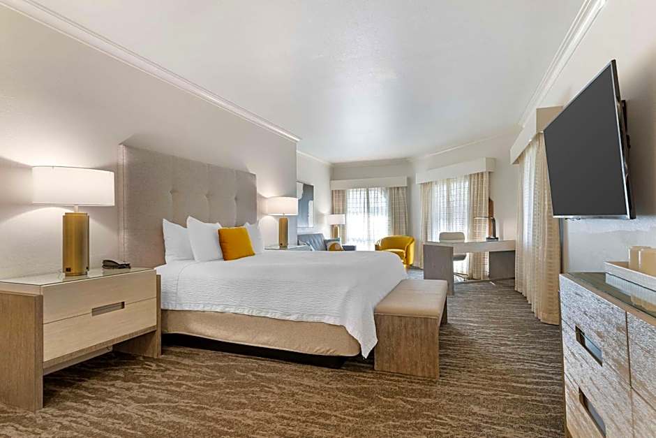 Best Western Plus Novato Oaks Inn