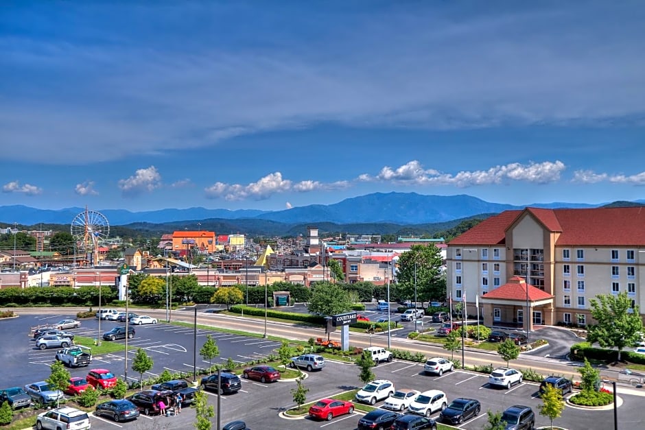 La Quinta Inn & Suites by Wyndham Pigeon Forge