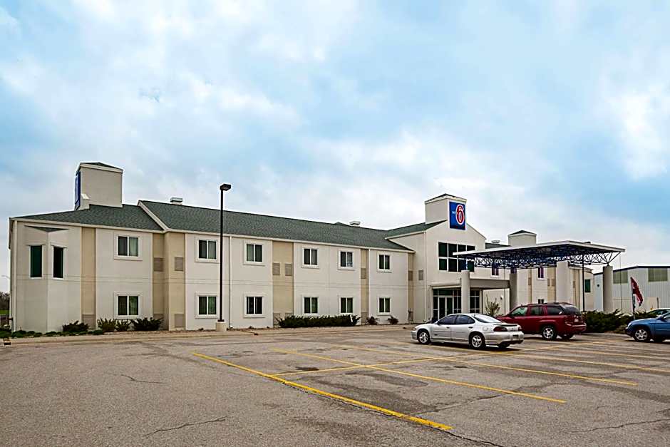 Motel 6-Grand Island, NE