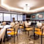 Drury Inn & Suites Greensboro