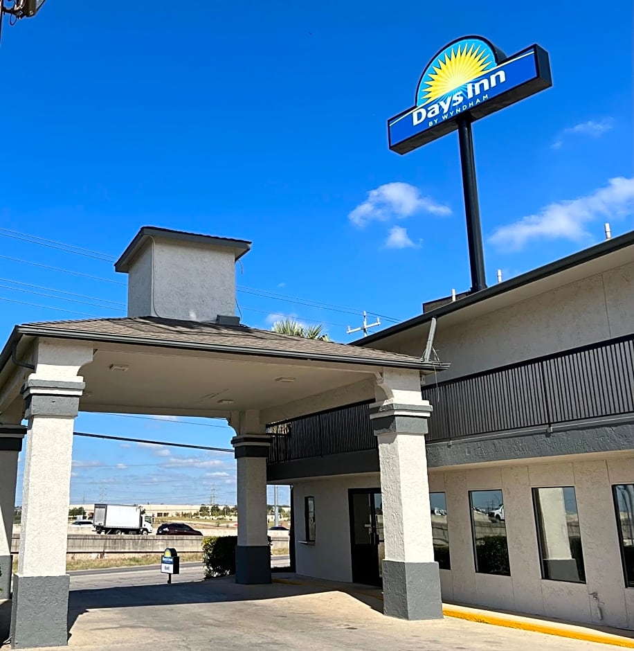 Days Inn by Wyndham San Antonio Interstate Hwy 35 North