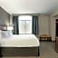 Wingate by Wyndham Bridgeport