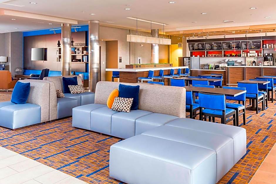 Courtyard by Marriott Bismarck North