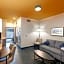 Holiday Inn & Suites McKinney - Fairview
