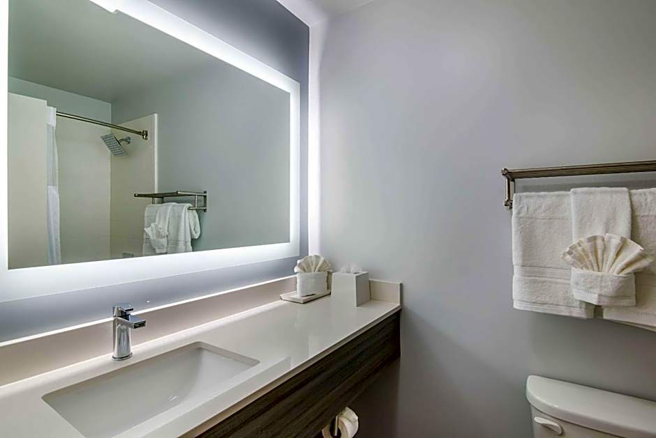 The Hourglass Hotel, Ascend Hotel Collection