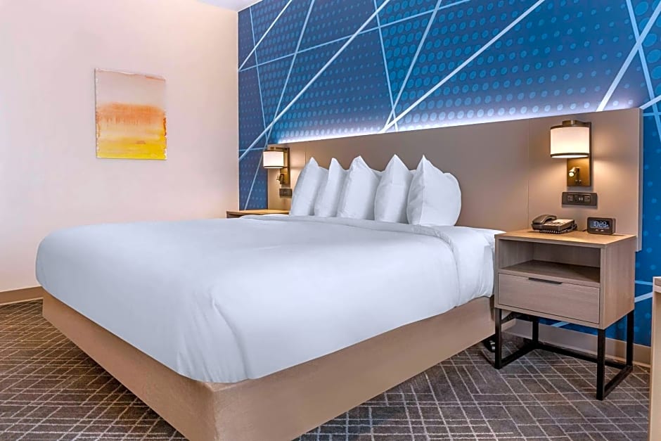 Comfort Inn & Suites Rapid City near Mt Rushmore