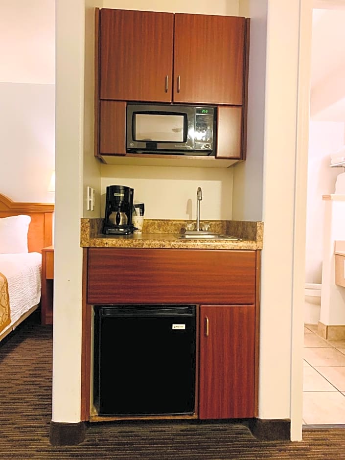 St. George Inn and Suites