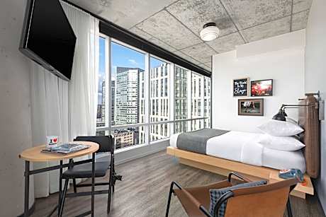 Wicked Awesome, Guest room, 1 Queen, Wicked Awesome view, Corner room