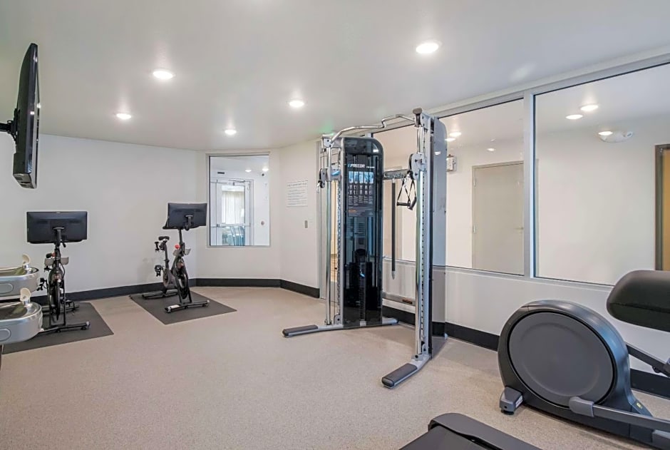 WoodSpring Suites Portland Vancouver