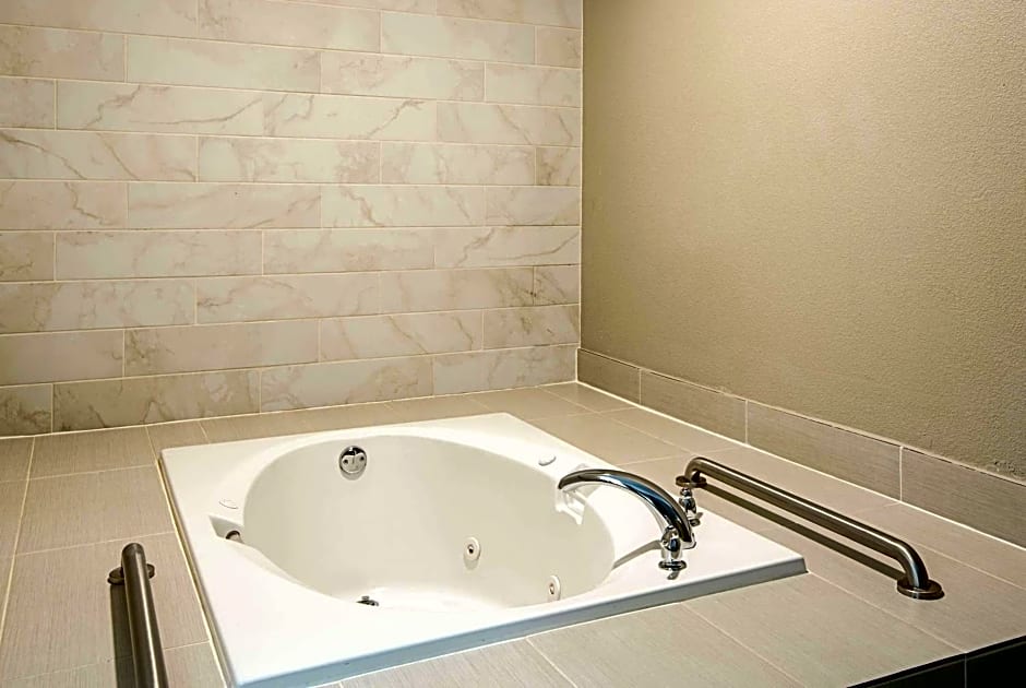 La Quinta Inn & Suites by Wyndham Livermore
