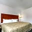 Super 8 by Wyndham St Charles