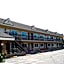 Walnut Inn & Suites West Covina