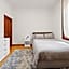 Massive SoHo Loft 5bedrooms 2 baths - 2500 SQFT