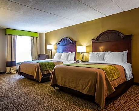 Double with 2 Double Beds