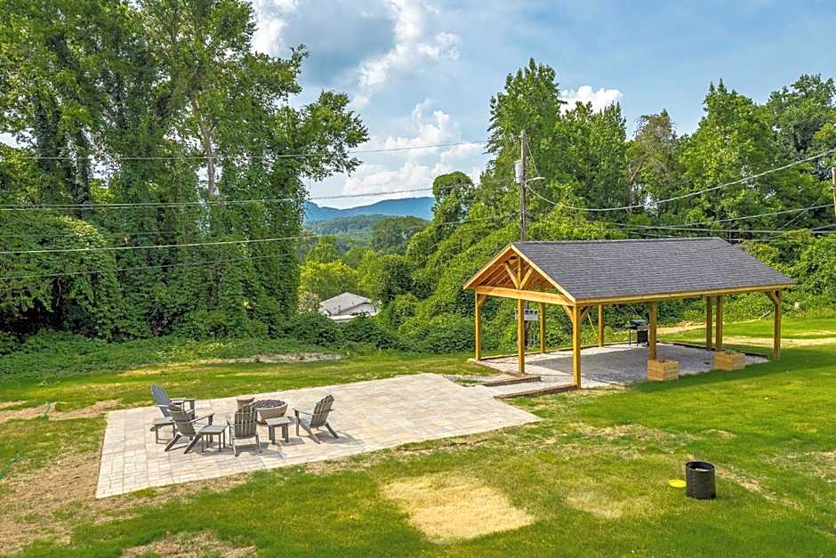 01 The Eames Suite - A PMI Scenic City Vacation Rental