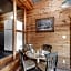 Three Bears, 7 Bedrooms, Deck, Fireplace, Midtown, Grill, Sleeps 22