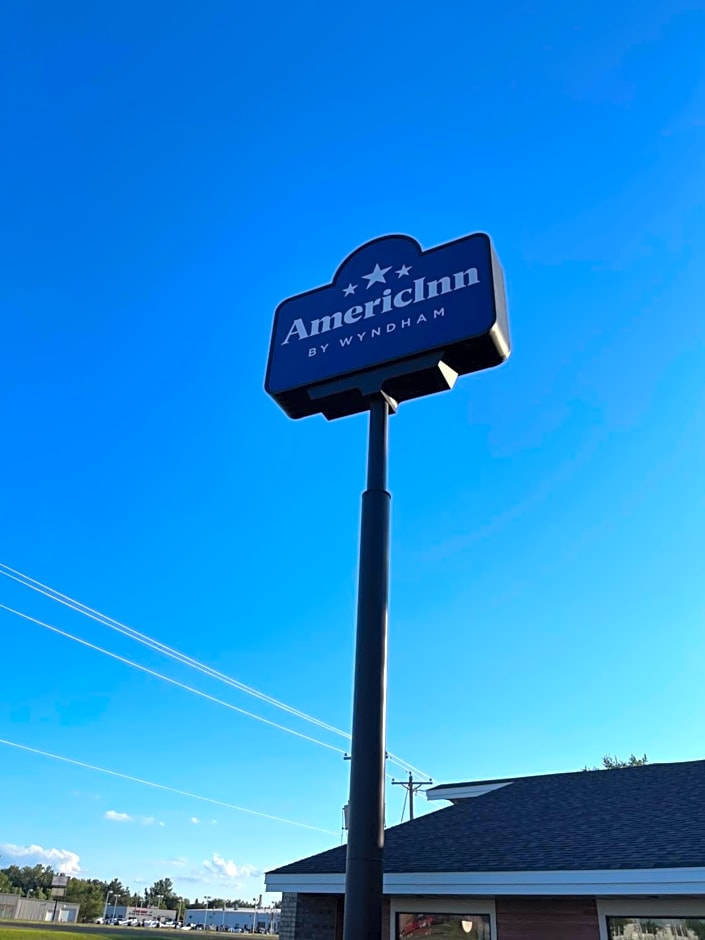 AmericInn by Wyndham Chippewa Falls