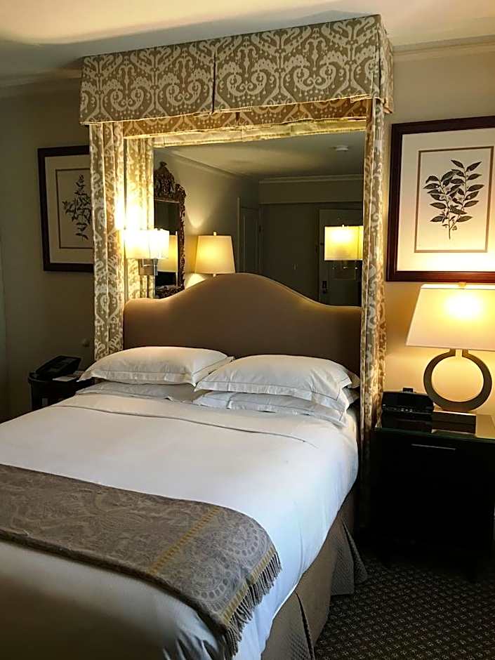 The Eliot Hotel