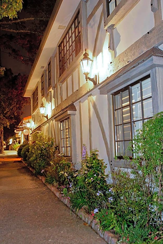Coachman's Inn, A Four Sisters Inn
